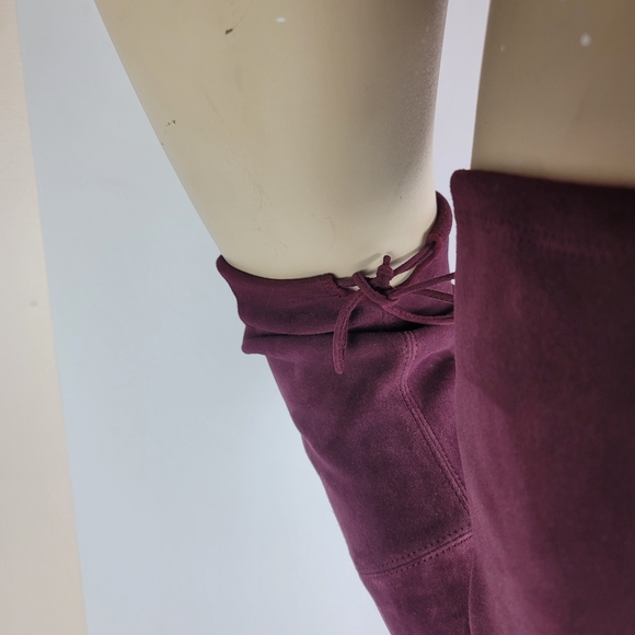 Stuart Weitzman Tieland Thigh High Boots. Cabernet Suede. Size 7. Never Worn. - Picture 9 of 12